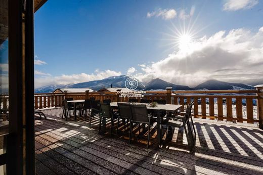 Chalet in Font-Romeu-Odeillo-Via, Pyrénées-Orientales