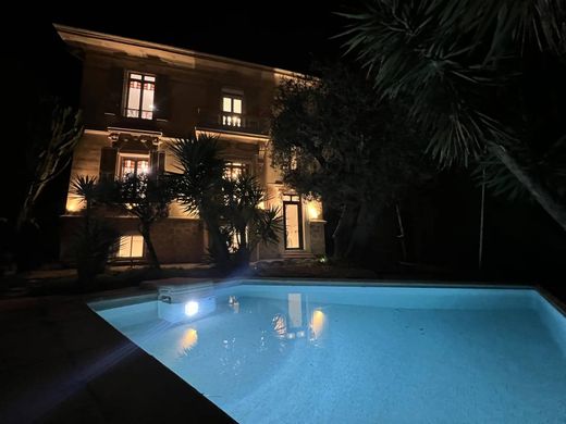 Luxus-Haus in Nizza, Alpes-Maritimes