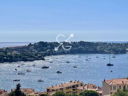 Apartment / Etagenwohnung in Villefranche-sur-Mer, Alpes-Maritimes