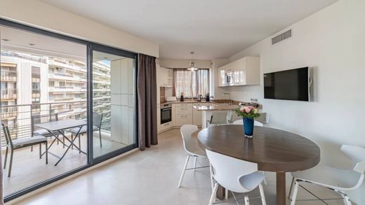 Apartment in Cannes, Alpes-Maritimes