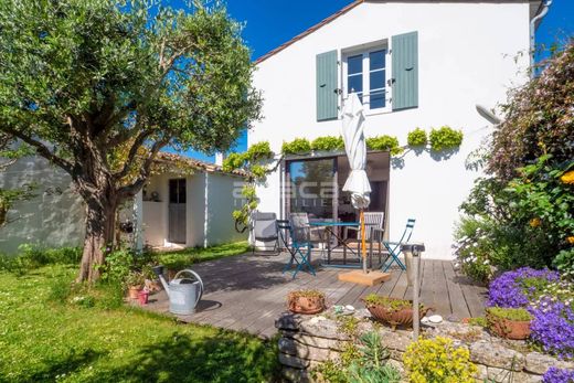 Luxe woning in Ars-en-Ré, Charente-Maritime