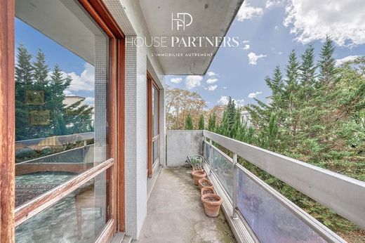 Apartment in Chatou, Yvelines