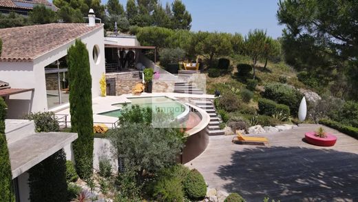 Villa Villeneuve-lès-Avignon, Gard