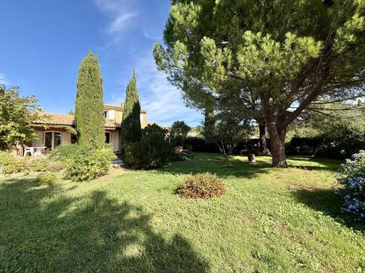 Ceyreste, Bouches-du-Rhôneの高級住宅