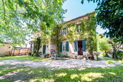 Luxury home in L'Isle-sur-la-Sorgue, Vaucluse