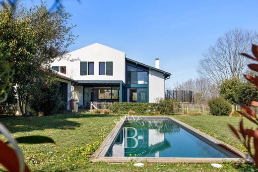 Luxury home in Arbonne, Pyrénées-Atlantiques
