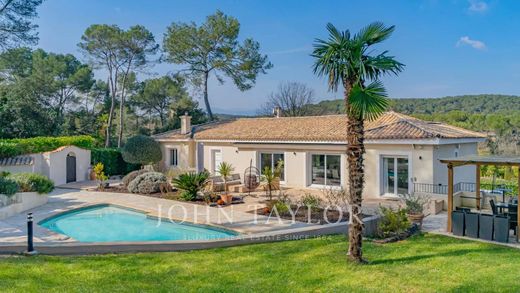 Luxe woning in Mougins, Alpes-Maritimes