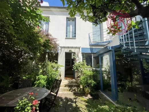 Apartament w Montparnasse, Alésia, Montsouris, Paris
