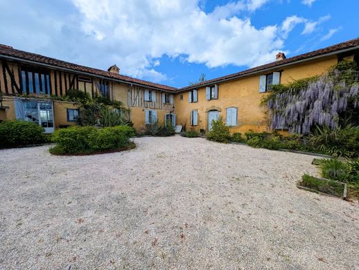 Casa di lusso a Estampes, Gers