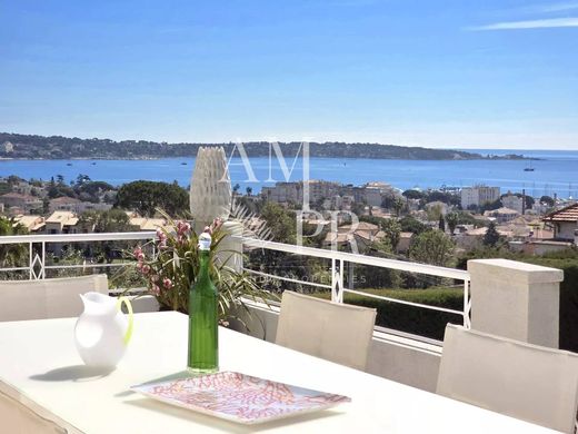 Villa in Vallauris, Alpes-Maritimes