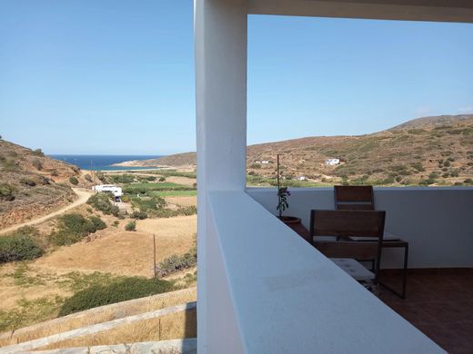 Luxe woning in Andros, Cycladen