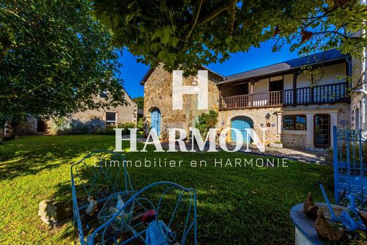 Luxury home in Saint-Faust, Pyrénées-Atlantiques