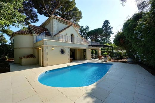 Villa en Antibes, Alpes Marítimos