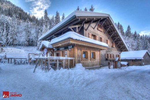 山间木屋  Montriond, Haute-Savoie
