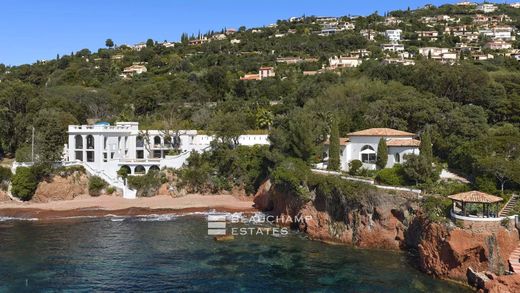Villa in Saint-Raphaël, Var