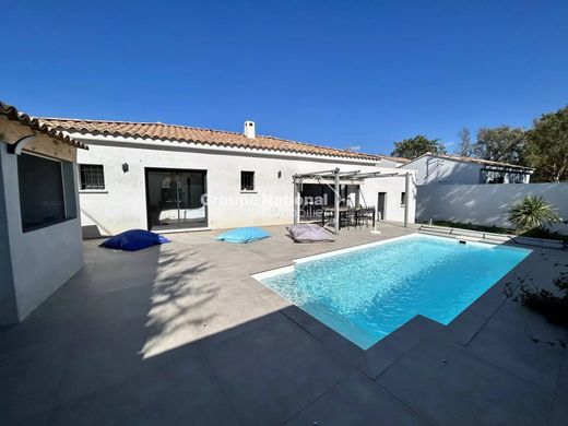 Villa à La Barben, Bouches-du-Rhône