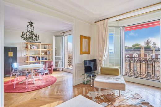 Piso / Apartamento en Tour Eiffel, Invalides – Ecole Militaire, Saint-Thomas d’Aquin, Paris