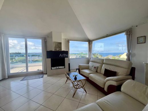 Luxury home in Saint-Cast-le-Guildo, Côtes-d'Armor