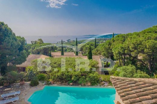 Willa w Sainte-Maxime, Var