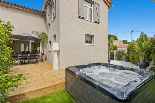 Villa in Cannes, Alpes-Maritimes