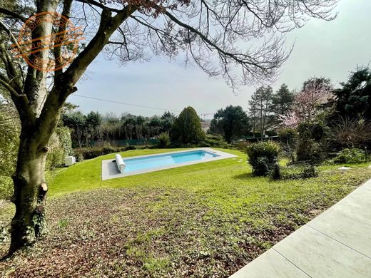 Luxury home in Dardilly, Rhône