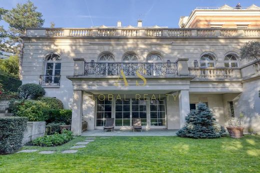 Appartamento a La Muette, Auteuil, Porte Dauphine, Parigi