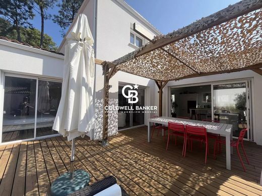 Πολυτελή κατοικία σε La Tranche-sur-Mer, Vendée