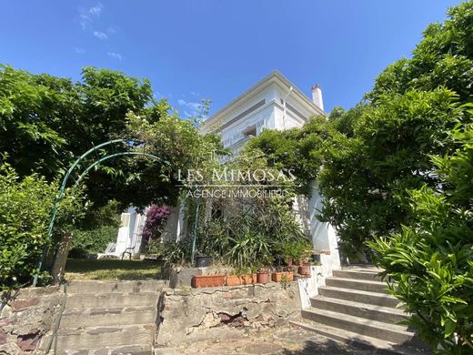 Luxury home in Saint-Raphaël, Var