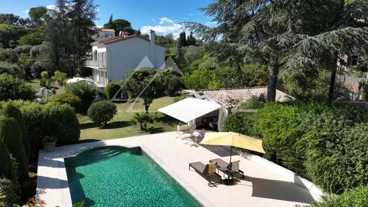 Villa en La Roquette-sur-Siagne, Alpes Marítimos