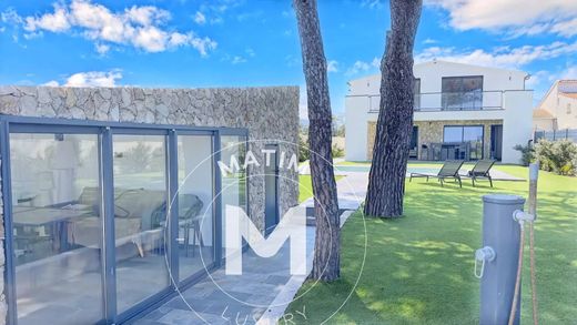 Villa in Lucciana, Upper Corsica