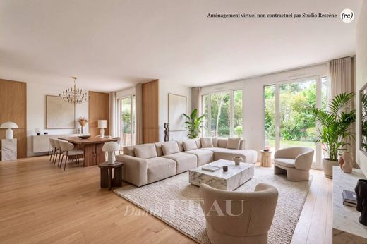 Appartamento a Garches, Hauts-de-Seine