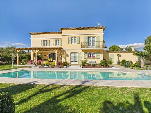 Villa in Valbonne, Alpes-Maritimes