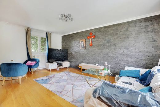 호화 저택 / Champigny-sur-Marne, Val-de-Marne