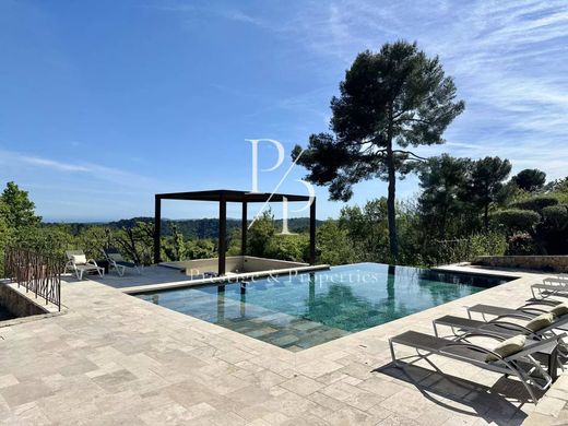 Villa in Tourrettes-sur-Loup, Alpes-Maritimes