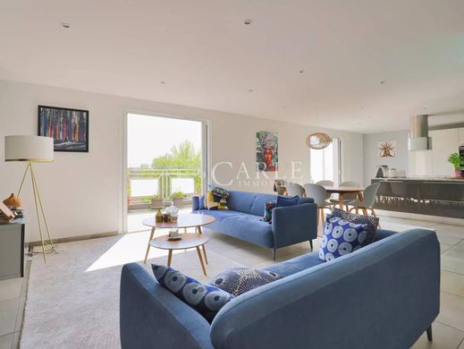 Квартира, Genas, Rhône