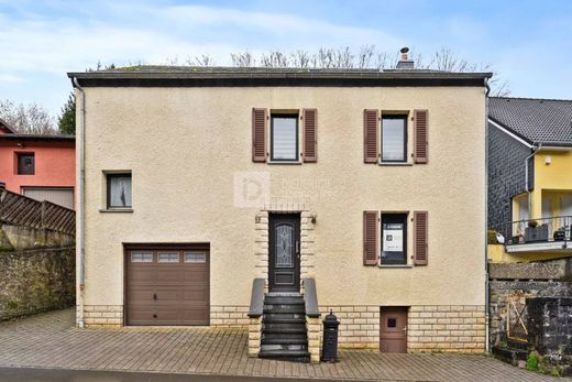 Luxus-Haus in Eischen, Hobscheid