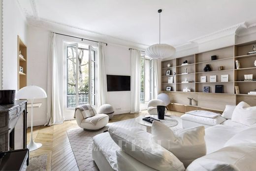 Appartamento a Champs-Elysées, Madeleine, Triangle d’or, Parigi