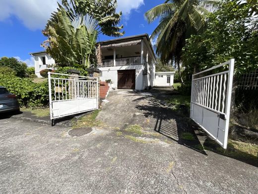 Luxury home in Fort-de-France, Martinique