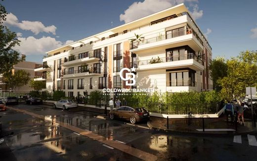 Apartment in Saint-Maur-des-Fossés, Val-de-Marne