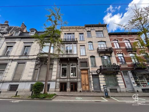 Casa di lusso a Forest, Regione di Bruxelles-Capitale