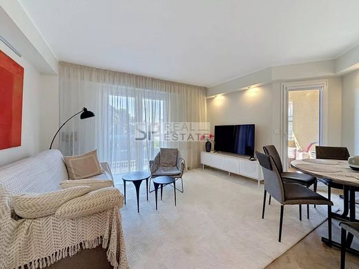 Apartment in Cannes, Alpes-Maritimes