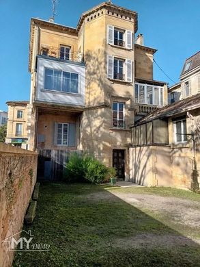 ‏בניין ב  Bergerac, Dordogne