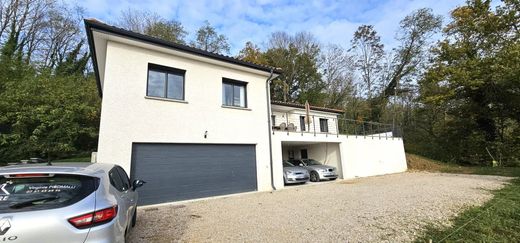 Luxury home in Villette-sur-Ain, Ain