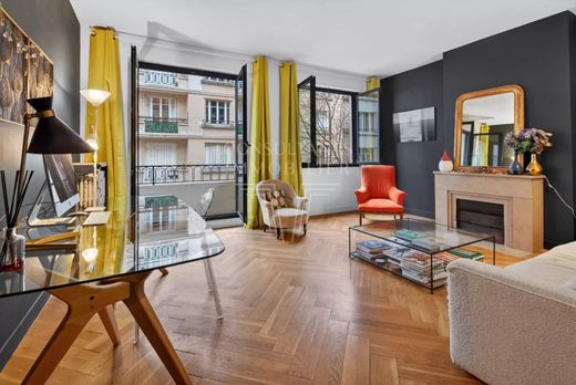 Apartment / Etagenwohnung in La Muette, Auteuil, Porte Dauphine, Paris