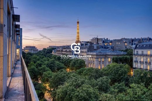 Apartment in La Muette, Auteuil, Porte Dauphine, Paris