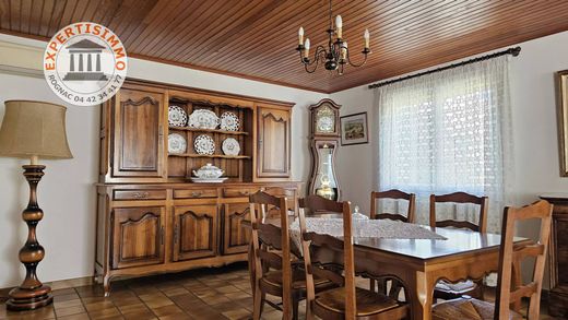 Luxury home in Rognac, Bouches-du-Rhône