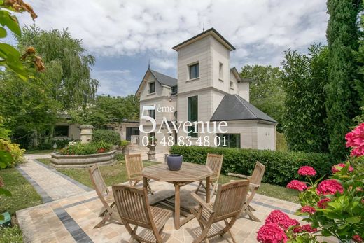 Casa de lujo en Saint-Maur-des-Fossés, Valle de Marne