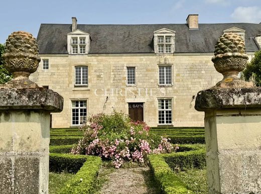 Luxury home in Chinon, Indre and Loire