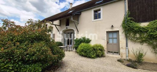 Luxury home in Vézelay, Yonne