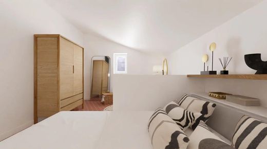 Apartment / Etagenwohnung in Aix-en-Provence, Bouches-du-Rhône